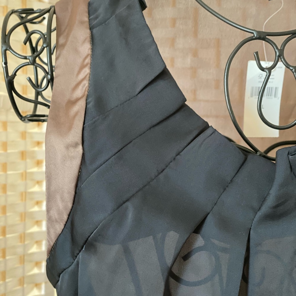 NWT Banana Republic Sleeveless Satin Top - Picture 5 of 7